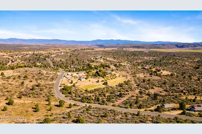 17827 S Tawny Lane, Peeples Valley, AZ 86332 - Photo 71
