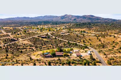 17827 S Tawny Lane, Peeples Valley, AZ 86332 - Photo 73