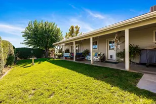 17827 S Tawny Ln, Peeples Valley, AZ 86332 - Photo 13