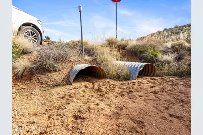 7565 W Derry Drive, Kirkland, AZ 86332 - Photo 7