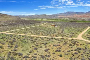 8807 S Fipsila Circle, Kirkland, AZ 86332 - Photo 77