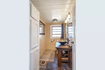 8807 S Fipsila Circle, Kirkland, AZ 86332 - Photo 17