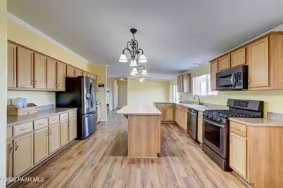 1030 N Summer Sweet Lane, Dewey-Humboldt, AZ 86327 - Photo 11