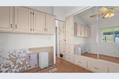 21312 W Shalako Lane, Congress, AZ 85332 - Photo 13