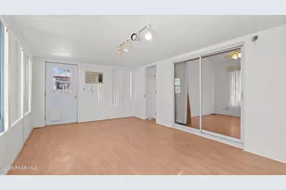 21312 W Shalako Lane, Congress, AZ 85332 - Photo 17