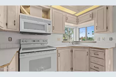 21312 W Shalako Lane, Congress, AZ 85332 - Photo 15