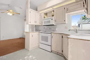 21312 W Shalako Ln, Congress, AZ 85332 - Photo 7