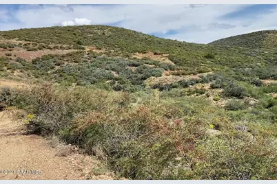 851 S Apache Knolls Trail, Dewey-Humboldt, AZ 86327 - Photo 5