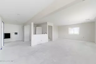 1949 Ventnor Cir, Prescott, AZ 86301 - Photo 11