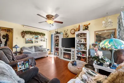 7733 E Spouse Drive, Prescott Valley, AZ 86314 - Photo 11