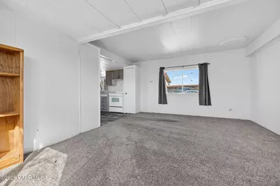 2740 N Kings Hwy West, Prescott Valley, AZ 86314 - Photo 5