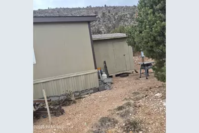 54310 Paint Brush Lane, Seligman, AZ 86337 - Photo 7