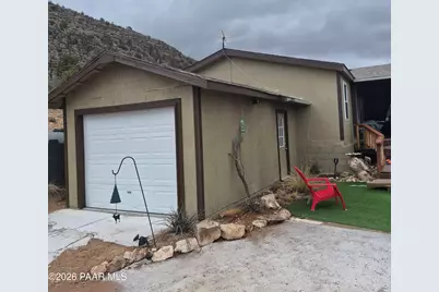 54310 Paint Brush Lane, Seligman, AZ 86337 - Photo 3