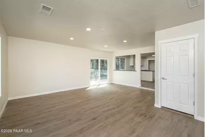 401 Valley Place, Prescott, AZ 86301 - Photo 9