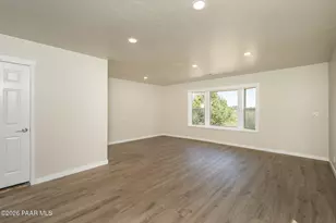 401 Valley Pl, Prescott, AZ 86301 - Photo 13