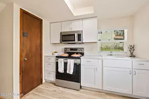 135 Kachina Dr, Sedona, AZ 86336 - Photo 51