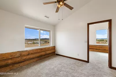 25665 N Riesling Lane, Paulden, AZ 86334 - Photo 13