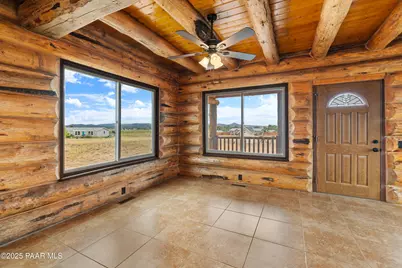 25665 N Riesling Lane, Paulden, AZ 86334 - Photo 3