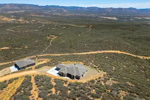 15689 E Orch Vw Rd, Dewey-Humboldt, AZ 86327 - Photo 11