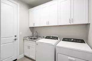 15689 E Orch Vw Rd, Dewey-Humboldt, AZ 86327 - Photo 21