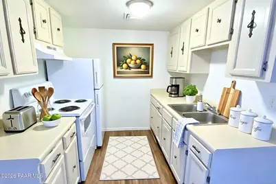 2625 N Alvernon Way, Tucson, AZ 85712 - Photo 9