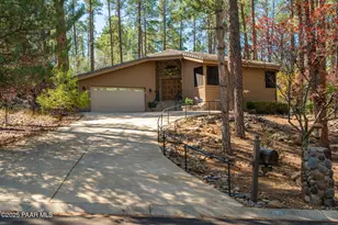 285 Edgewood Ct, Prescott, AZ 86303 - Photo 1