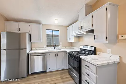 8537 E Ackland Drive, Prescott Valley, AZ 86314 - Photo 11