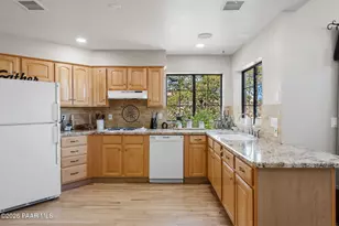 1423 Sierry Peaks Dr, Prescott, AZ 86305 - Photo 9