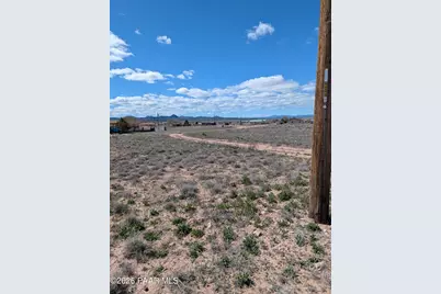 12 W Baja Road, Paulden, AZ 86334 - Photo 3
