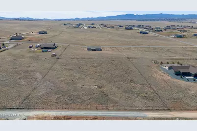 98Xx E Livery Lane, Prescott Valley, AZ 86315 - Photo 9