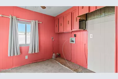 25405 N Cedar Drive, Paulden, AZ 86334 - Photo 13