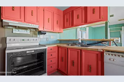 25405 N Cedar Drive, Paulden, AZ 86334 - Photo 15