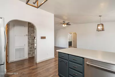 9277 E Spouse Drive, Prescott Valley, AZ 86314 - Photo 9
