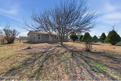 24275 N Cleveland Street, Paulden, AZ 86334 - Photo 3
