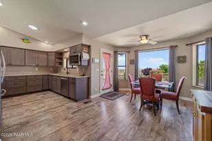 1093 Fawn Ln, Prescott, AZ 86305 - Photo 5