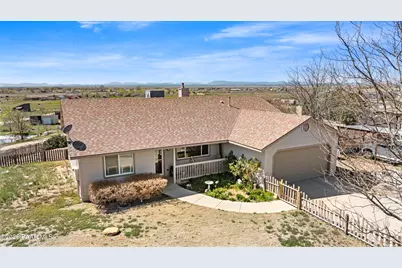 3260 Ron Road #2, Paulden, AZ 86334 - Photo 1