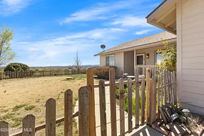 3260 Ron Road #2, Paulden, AZ 86334 - Photo 3