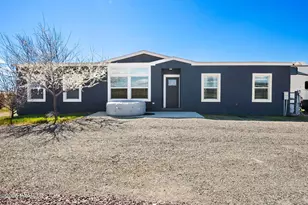 7215 E Larkspur Wy, Prescott Valley, AZ 86315 - Photo 1