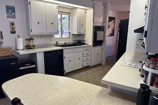 10418 Brangus Ln, Dewey-Humboldt, AZ 86327 - Photo 11