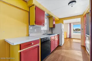 1353 N Albino Trail, Dewey-Humboldt, AZ 86327 - Photo 7