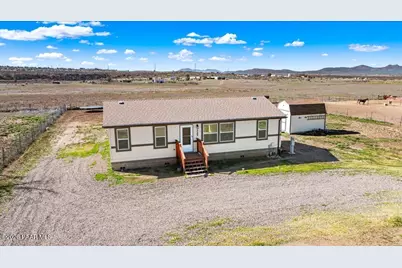 325 E Houston Road, Paulden, AZ 86334 - Photo 33