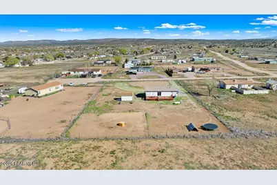 325 E Houston Road, Paulden, AZ 86334 - Photo 37