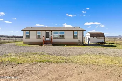325 E Houston Road, Paulden, AZ 86334 - Photo 1