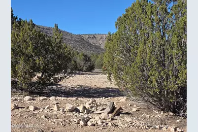 53302 Shadow Mountain Parkway, Seligman, AZ 86337 - Photo 27