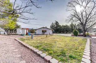 11020 E Esther Ln, Dewey-Humboldt, AZ 86327 - Photo 13