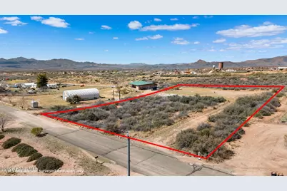 7320 W Veda Lane, Kirkland, AZ 86332 - Photo 9