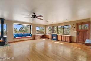 646 S Rancho Vista Dr, Prescott, AZ 86303 - Photo 9