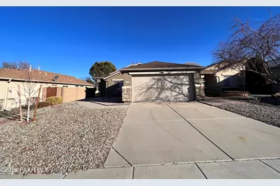 7402 E Plateau Ridge Road, Prescott Valley, AZ 86315 - Photo 1