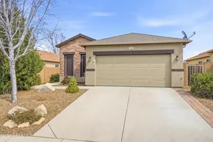 7981 N Paradise Canyon Ln, Prescott Valley, AZ 86315 - Photo 1