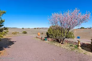 330 N Sioux Dr, Chino Valley, AZ 86323 - Photo 5